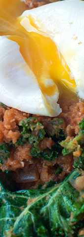 poached eggs with red lentils