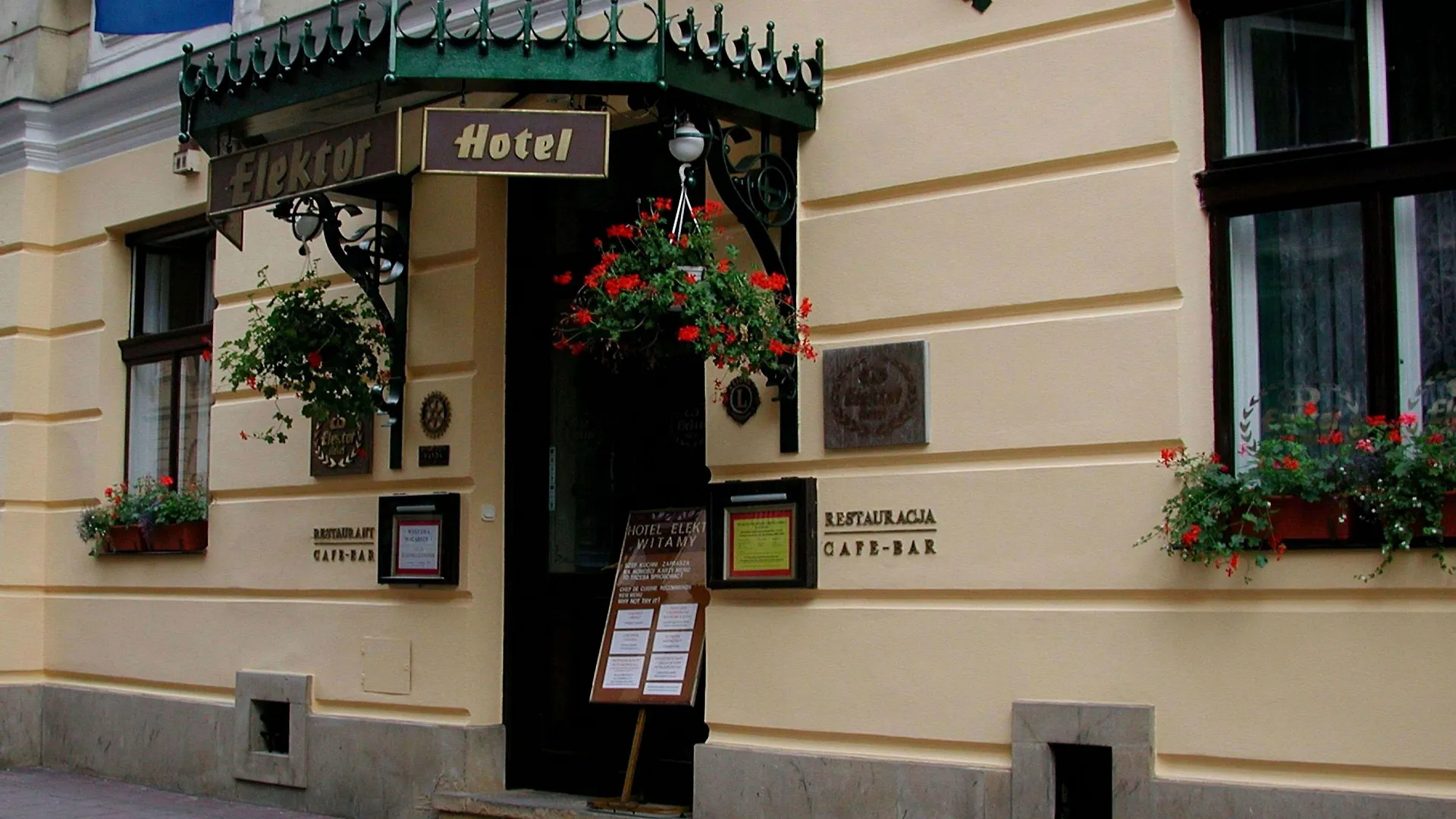 2 Romantic Hotels in Centrum, Krakow That Stand Out
