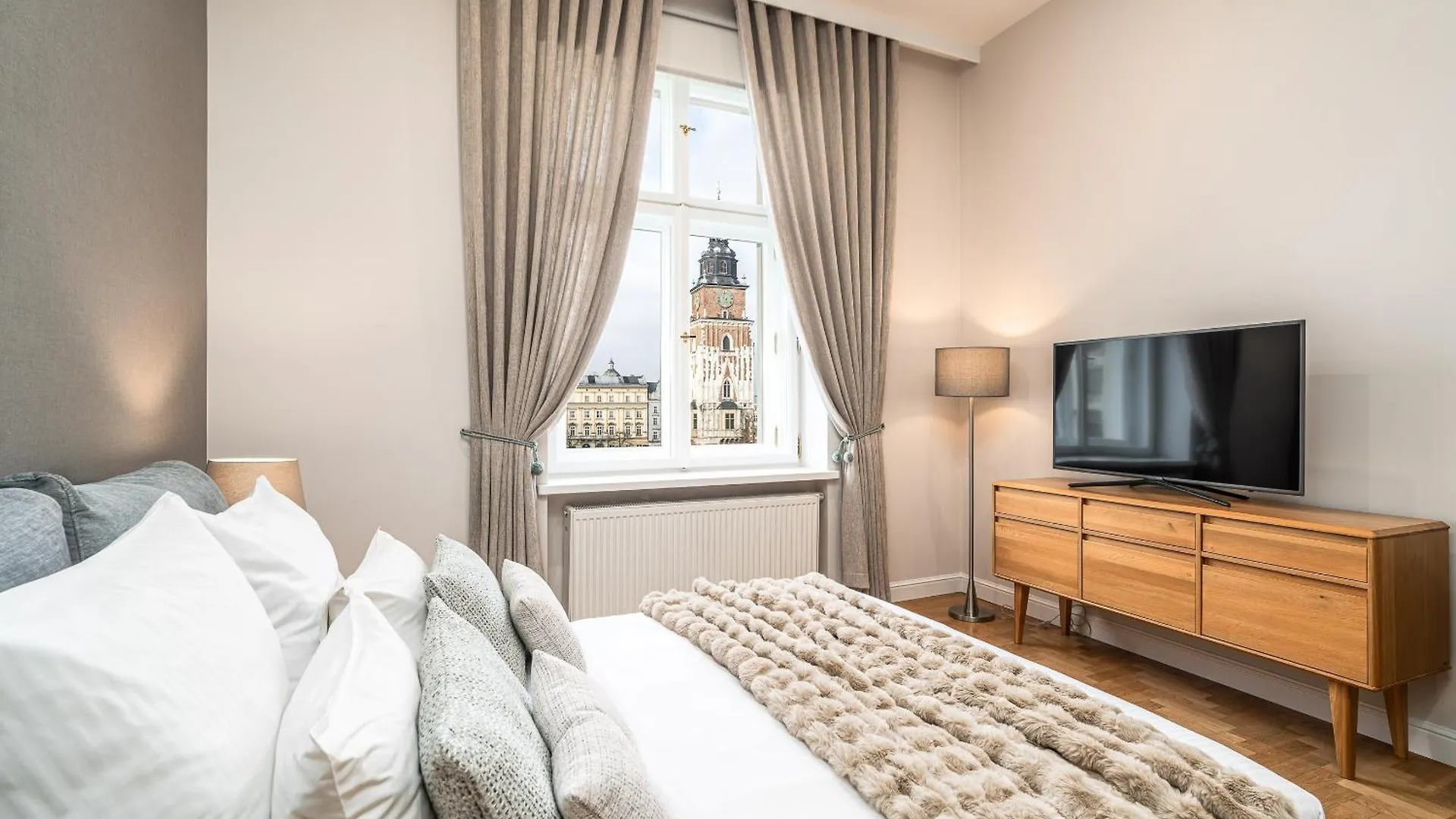 Where to Stay in Centrum Krakow: 15 Best Family Hotels
