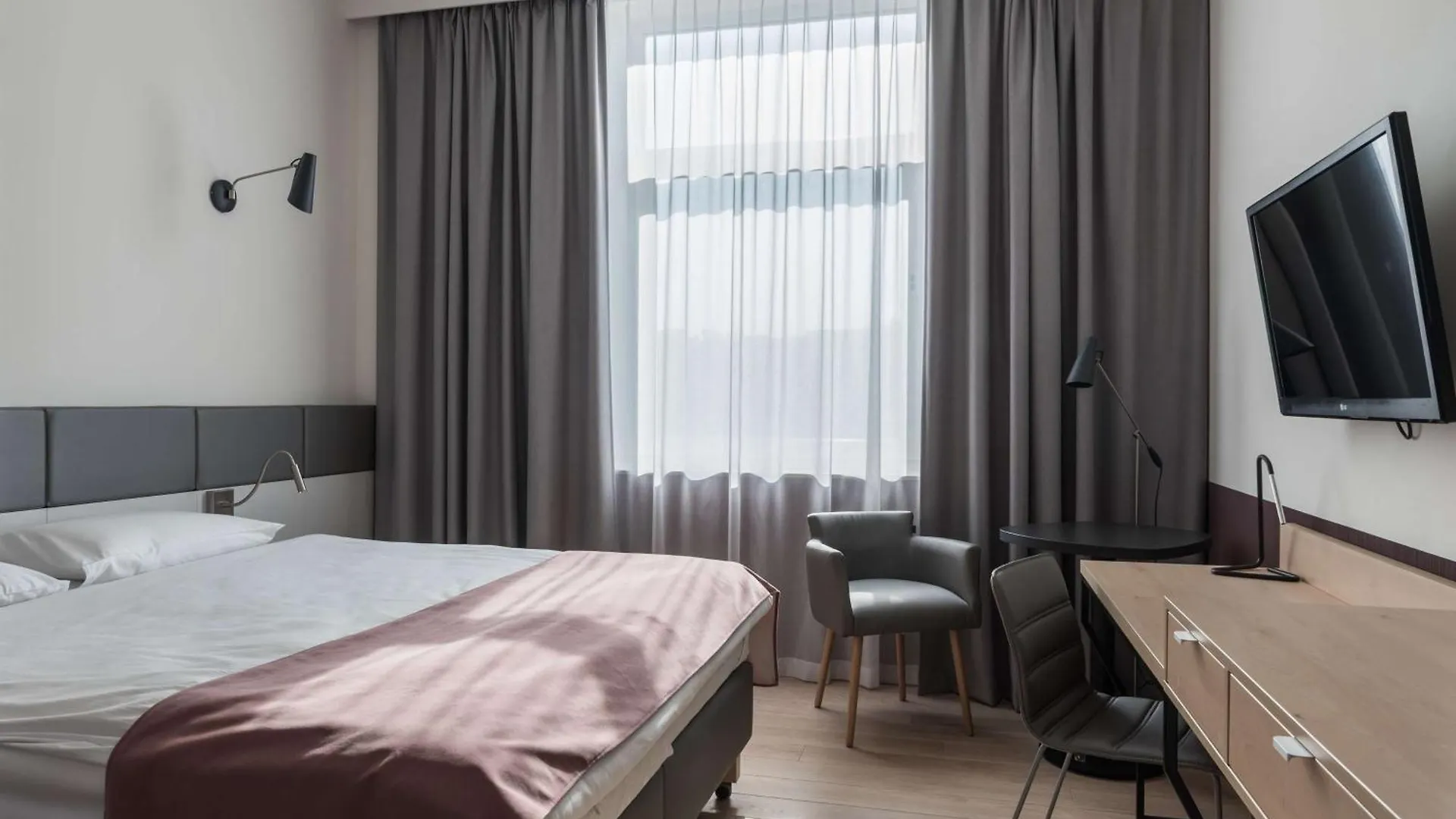 15 Smart Central Hotels In Centrum Gdańsk Worth Booking