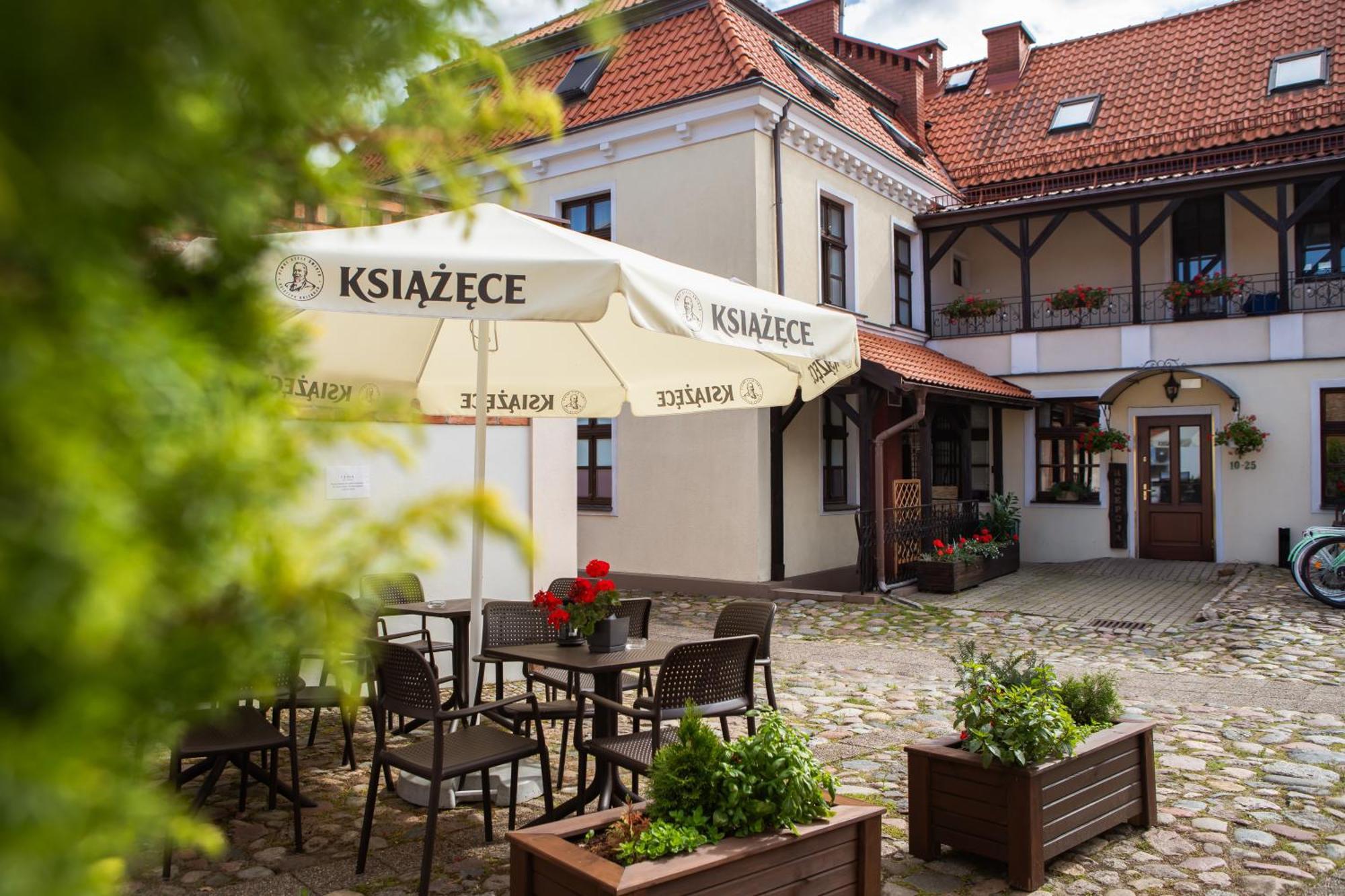 14 Family-Friendly Hotels Close to Energa Gdansk Stadium